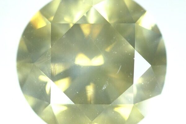 Naturdiamant: gräulich-bräunlich-Gelb, 2.69 Karat