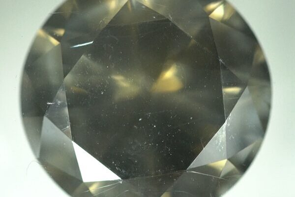 Naturdiamant: Dunkelbraun, 4.14 Karat